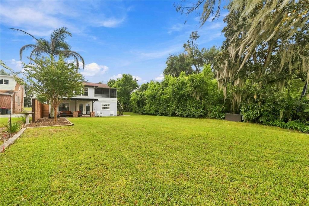 На продажу: $825,000 (4 спален, 2 ванн, 2216 Квадратных фут)