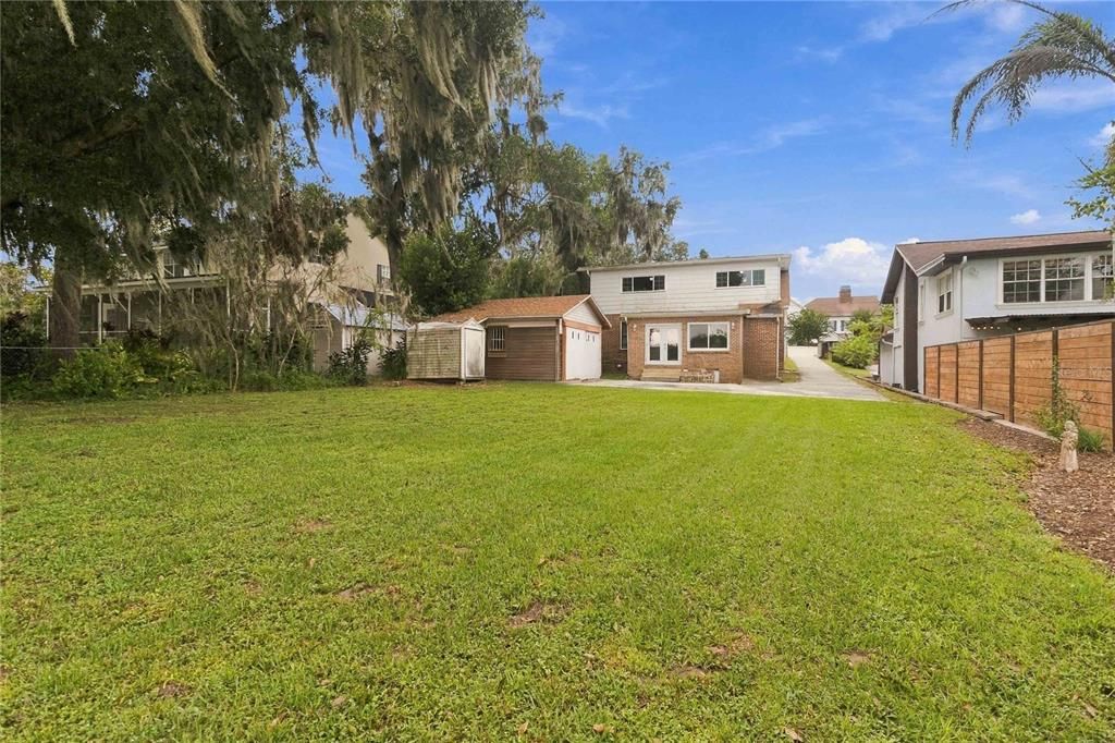 En Venta: $800,000 (4 camas, 2 baños, 2359 Pies cuadrados)