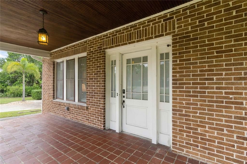 En Venta: $800,000 (4 camas, 2 baños, 2359 Pies cuadrados)