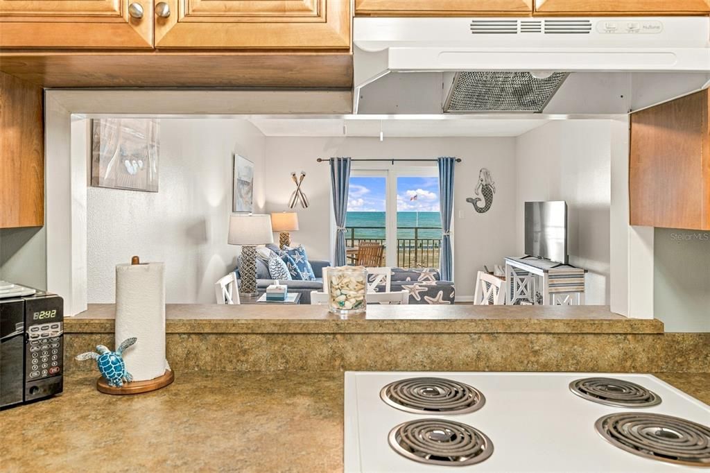 En Venta: $369,000 (1 camas, 1 baños, 748 Pies cuadrados)