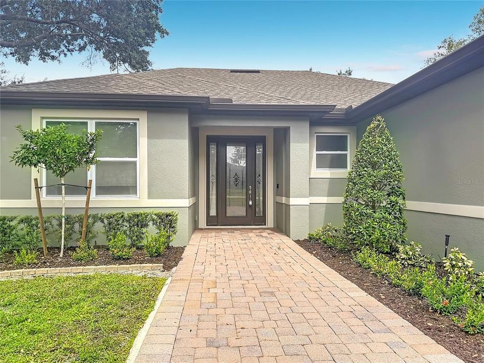 En Venta: $625,000 (4 camas, 3 baños, 2132 Pies cuadrados)