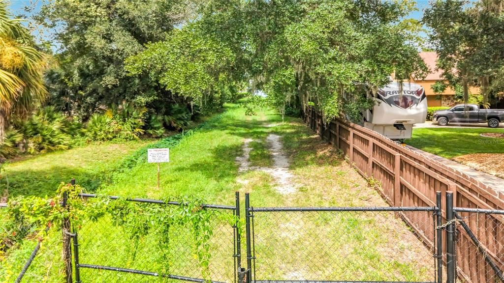En Venta: $625,000 (4 camas, 3 baños, 2132 Pies cuadrados)