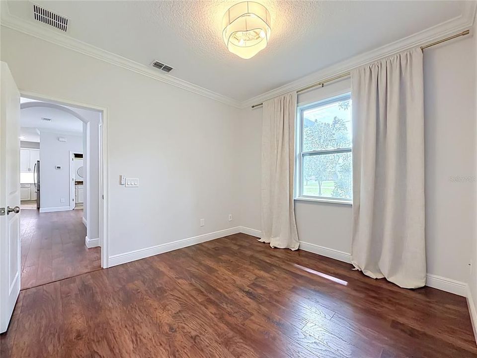 En Venta: $625,000 (4 camas, 3 baños, 2132 Pies cuadrados)