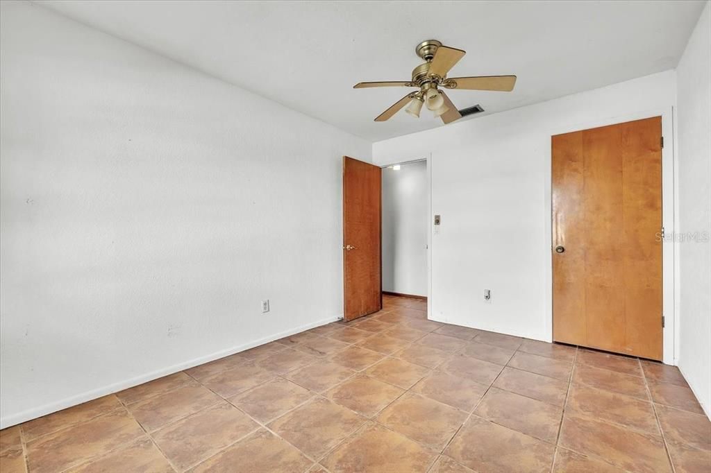 En Venta: $155,000 (2 camas, 2 baños, 1160 Pies cuadrados)