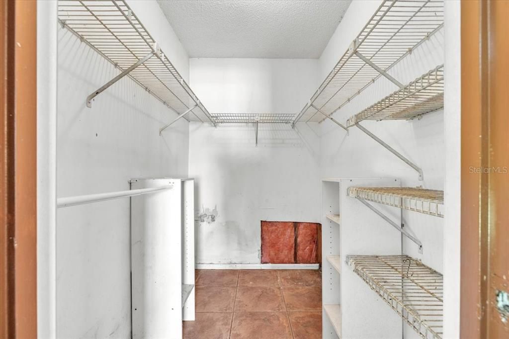 En Venta: $155,000 (2 camas, 2 baños, 1160 Pies cuadrados)