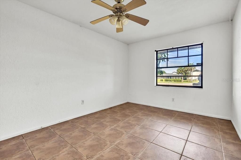 En Venta: $155,000 (2 camas, 2 baños, 1160 Pies cuadrados)