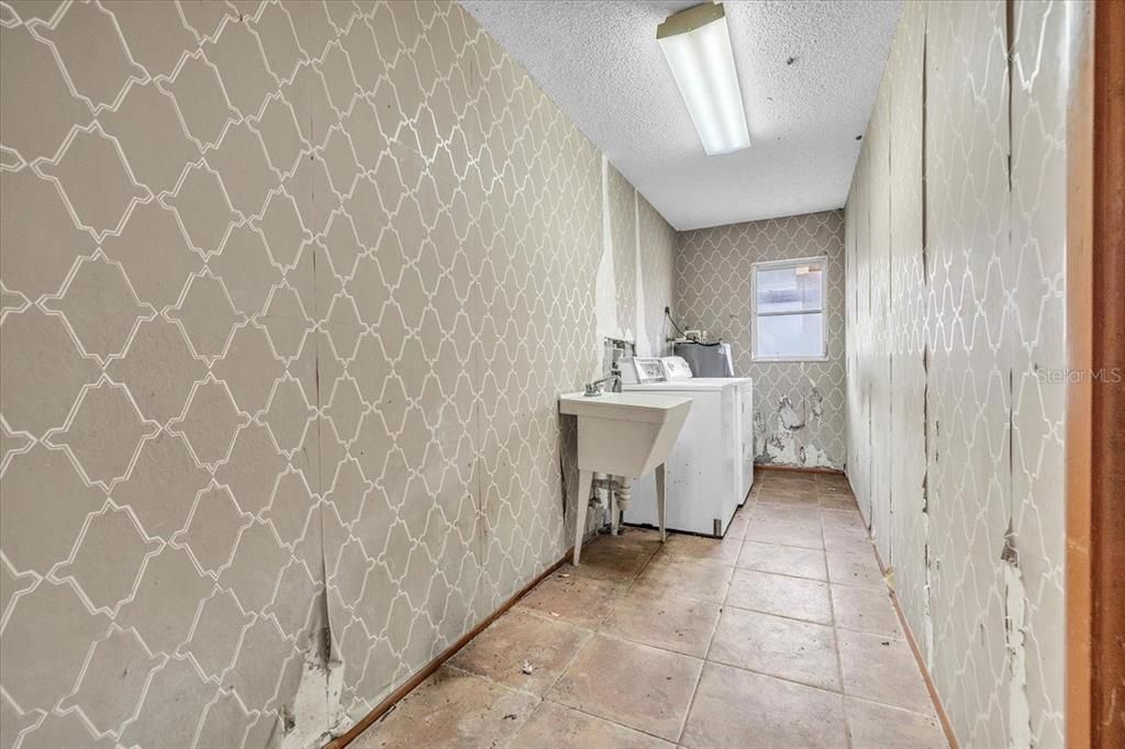 En Venta: $155,000 (2 camas, 2 baños, 1160 Pies cuadrados)