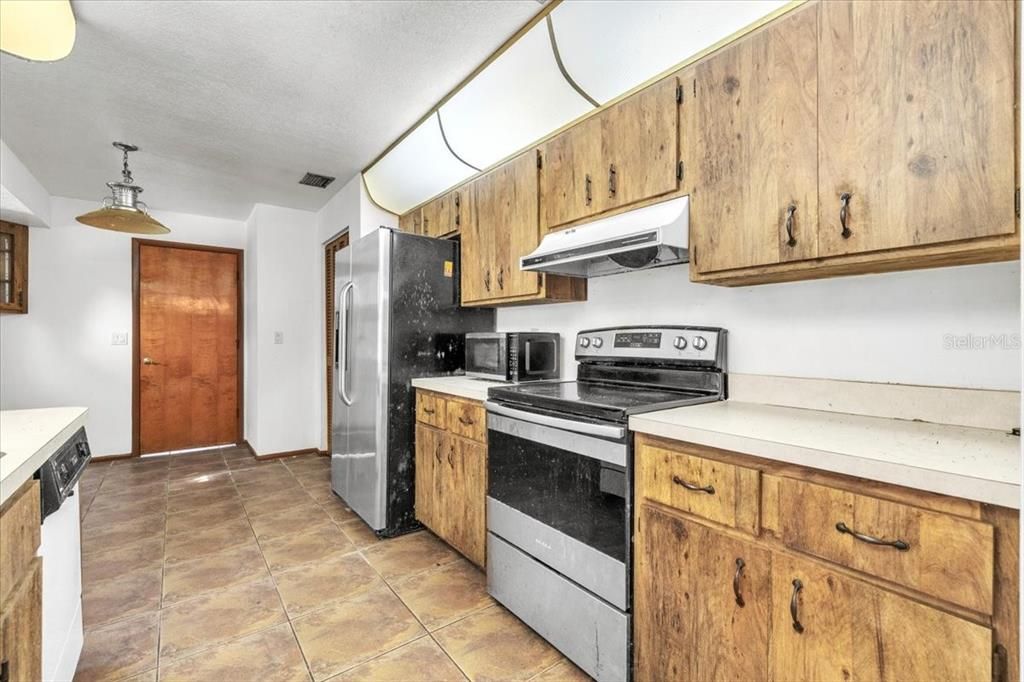 En Venta: $155,000 (2 camas, 2 baños, 1160 Pies cuadrados)