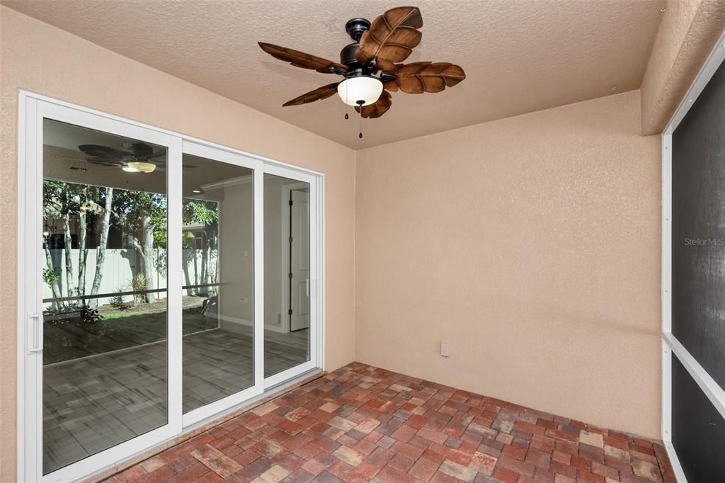 For Sale: $449,500 (2 beds, 2 baths, 1501 Square Feet)