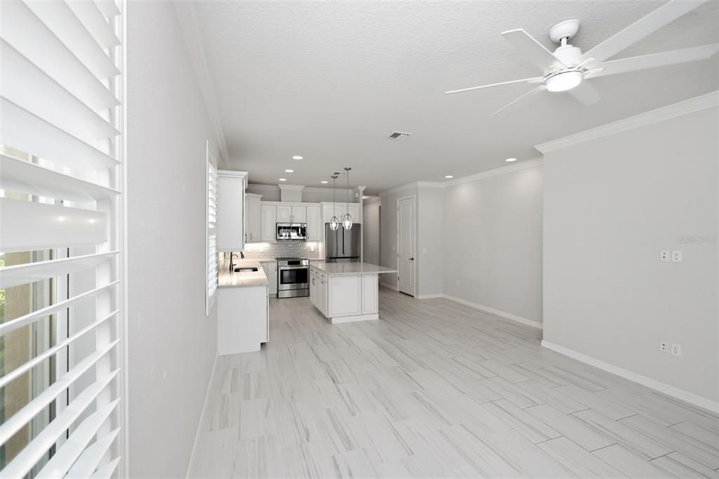 For Sale: $449,500 (2 beds, 2 baths, 1501 Square Feet)