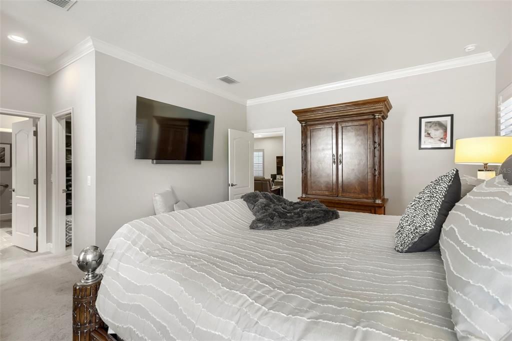 For Sale: $584,990 (3 beds, 2 baths, 2101 Square Feet)