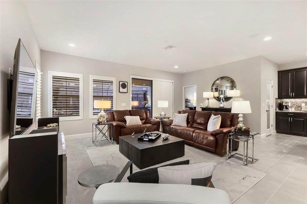 For Sale: $584,990 (3 beds, 2 baths, 2101 Square Feet)