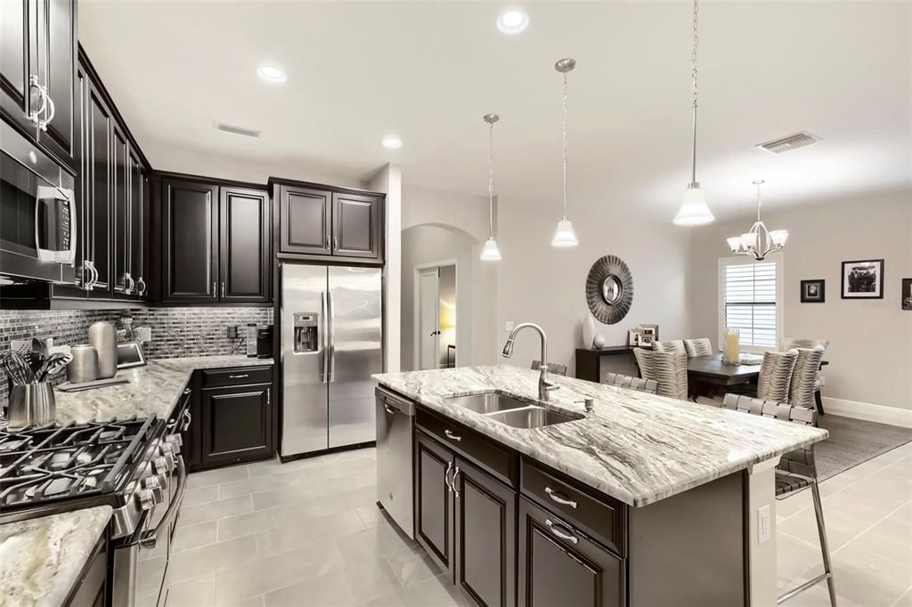 For Sale: $584,990 (3 beds, 2 baths, 2101 Square Feet)