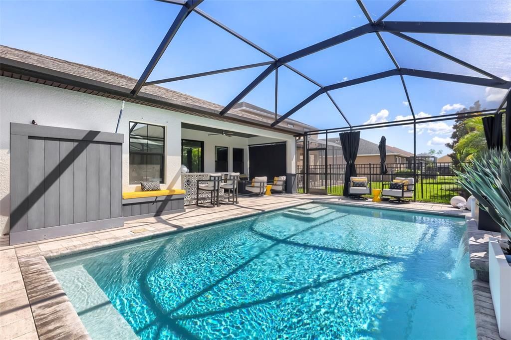 For Sale: $584,990 (3 beds, 2 baths, 2101 Square Feet)