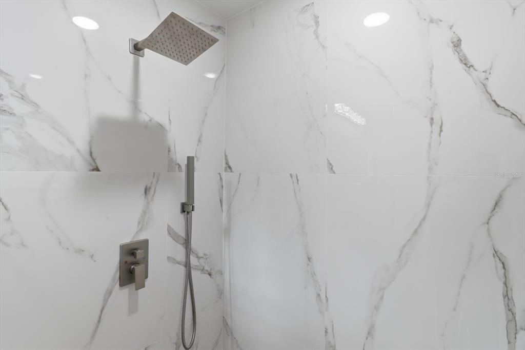 For Sale: $334,900 (3 beds, 2 baths, 1445 Square Feet)