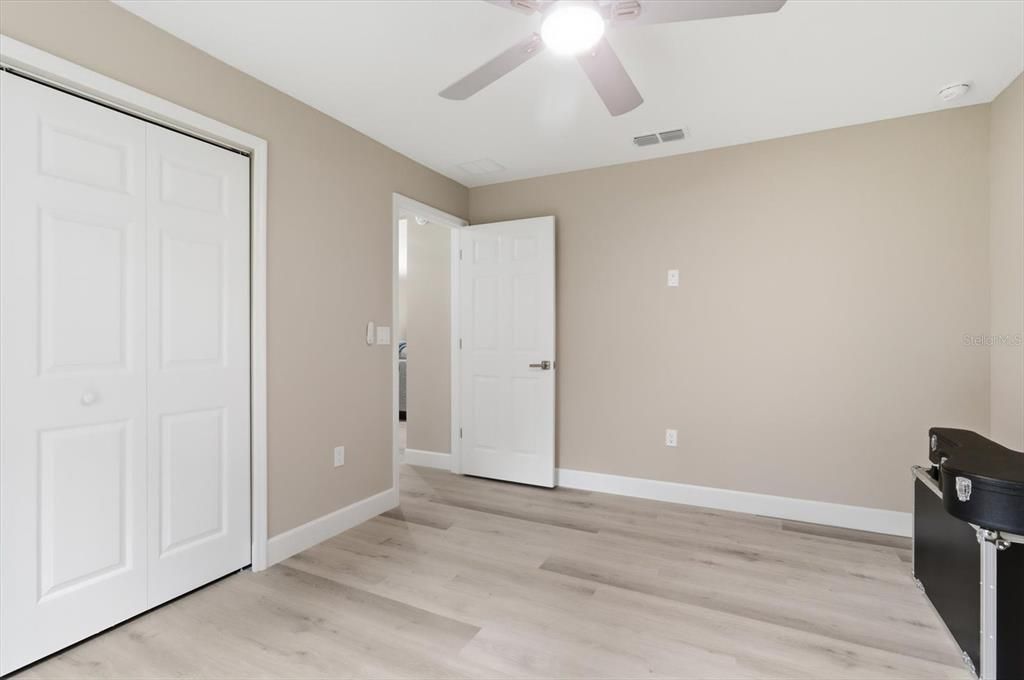 For Sale: $334,900 (3 beds, 2 baths, 1445 Square Feet)