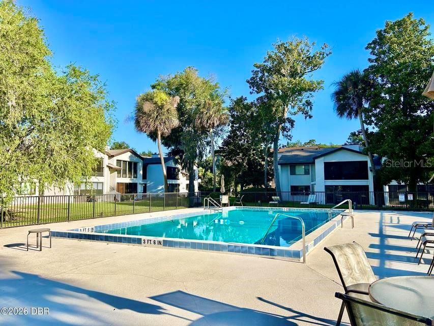 For Sale: $255,000 (3 beds, 2 baths, 1430 Square Feet)