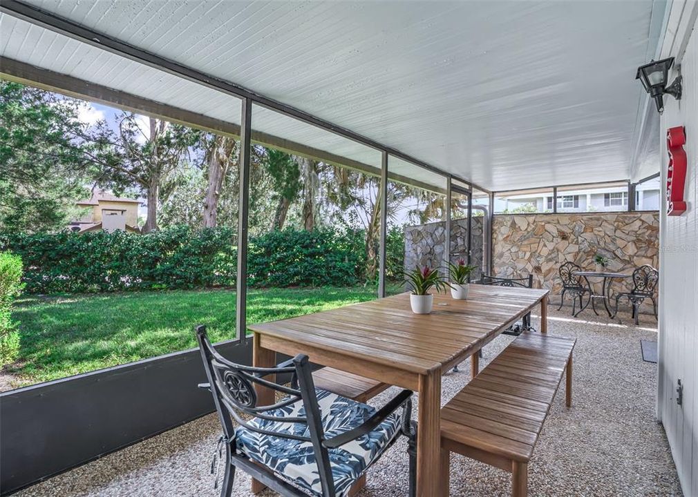 For Sale: $325,000 (3 beds, 2 baths, 1410 Square Feet)