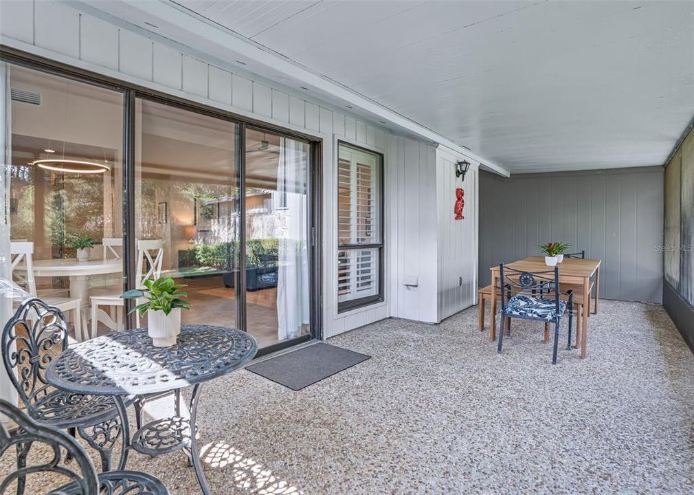 For Sale: $325,000 (3 beds, 2 baths, 1410 Square Feet)