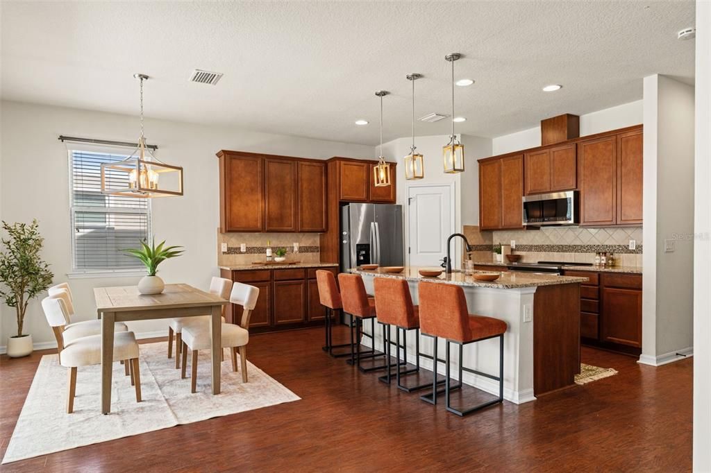 En Venta: $464,990 (4 camas, 3 baños, 2662 Pies cuadrados)
