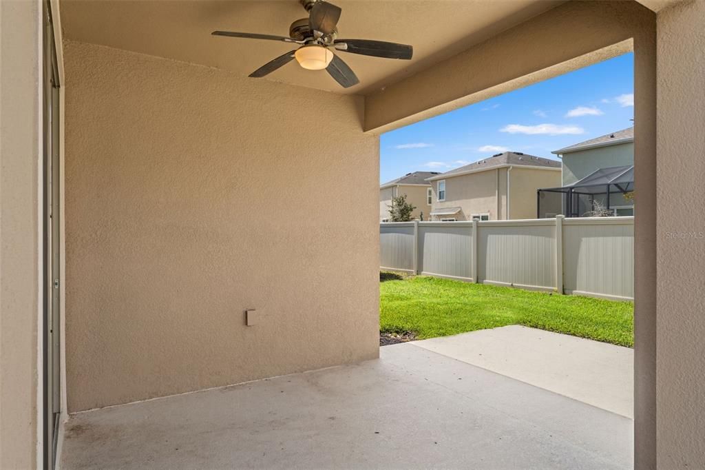 En Venta: $464,990 (4 camas, 3 baños, 2662 Pies cuadrados)