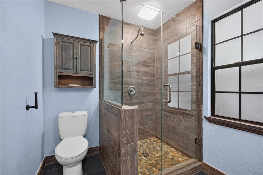 : $480,000 (3 beds, 2 baths, 1898 Square Feet)