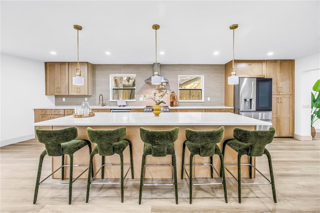 For Sale: $888,000 (5 beds, 4 baths, 3506 Square Feet)