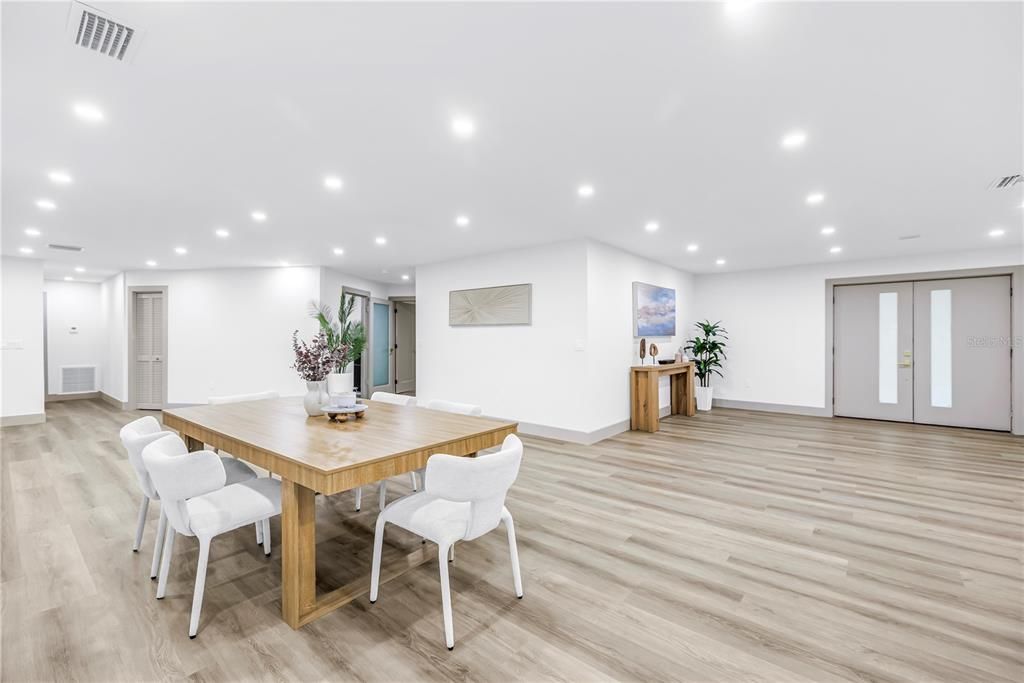 For Sale: $888,000 (5 beds, 4 baths, 3506 Square Feet)