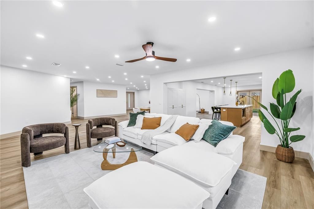 For Sale: $888,000 (5 beds, 4 baths, 3506 Square Feet)