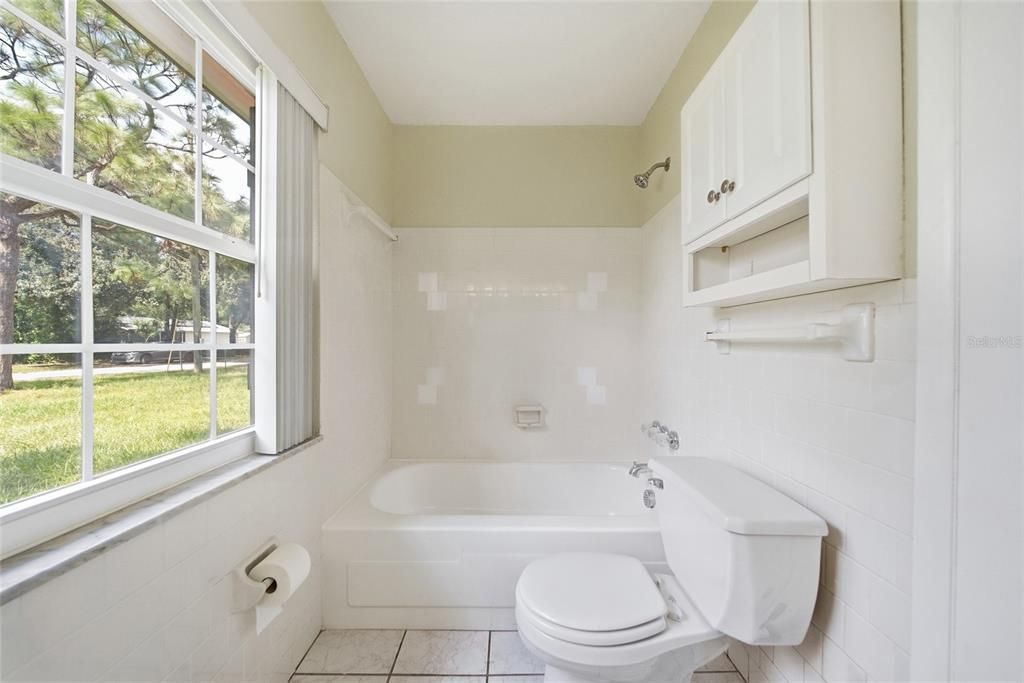 For Sale: $465,000 (3 beds, 2 baths, 1820 Square Feet)