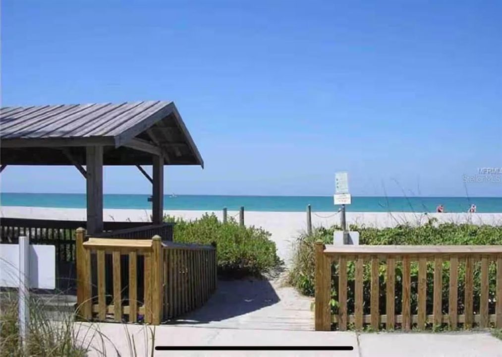 For Sale: $149,000 (1 beds, 1 baths, 240 Square Feet)