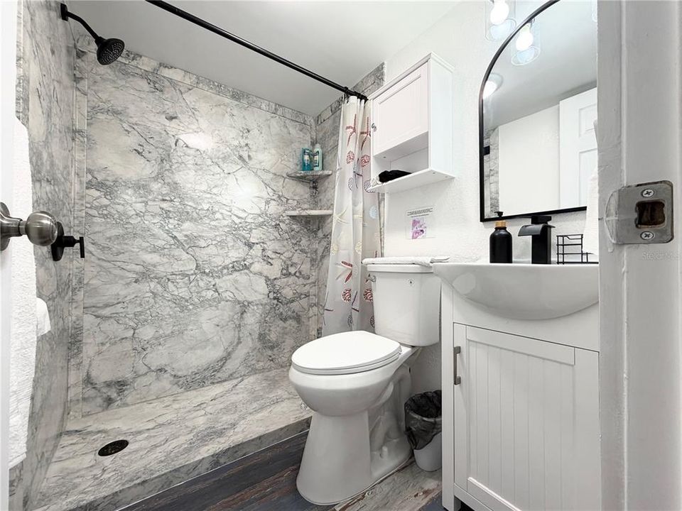 For Sale: $149,000 (1 beds, 1 baths, 240 Square Feet)