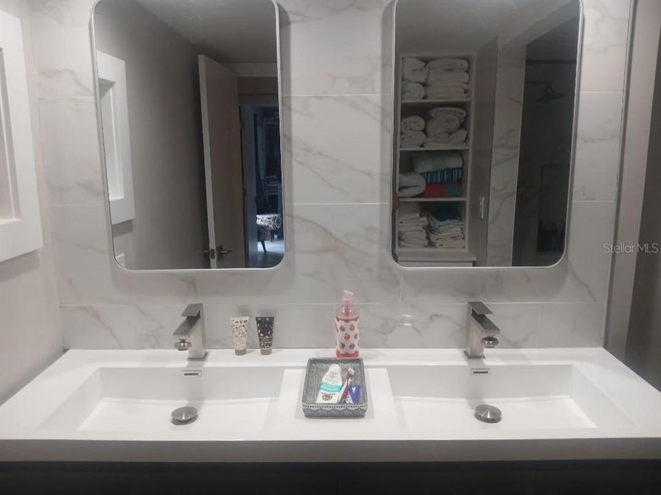 En Venta: $190,000 (2 camas, 2 baños, 1236 Pies cuadrados)
