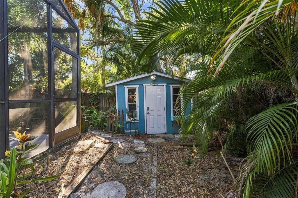 Activo con contrato: $499,000 (3 camas, 3 baños, 1781 Pies cuadrados)