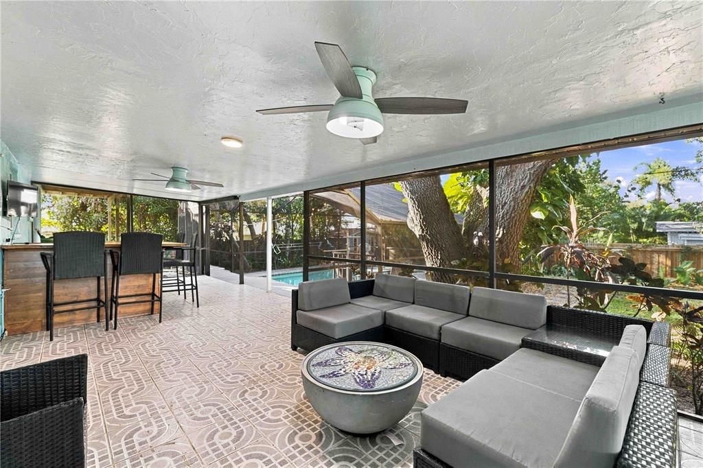 Activo con contrato: $499,000 (3 camas, 3 baños, 1781 Pies cuadrados)