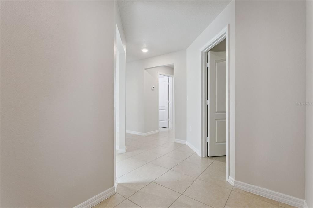 For Sale: $290,000 (3 beds, 2 baths, 1515 Square Feet)