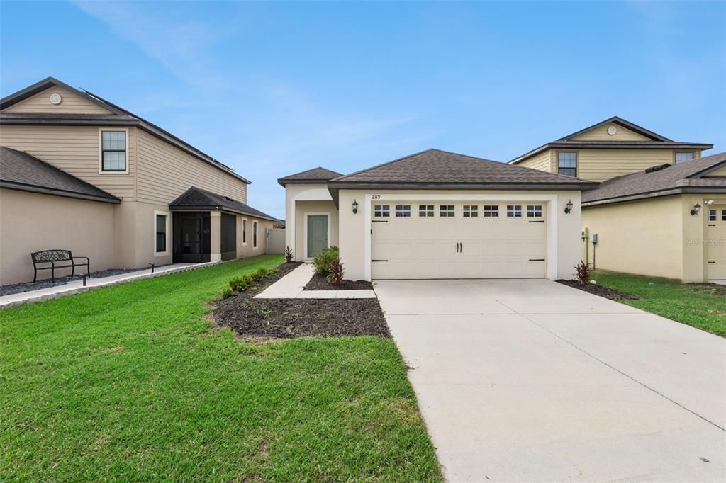 For Sale: $290,000 (3 beds, 2 baths, 1515 Square Feet)