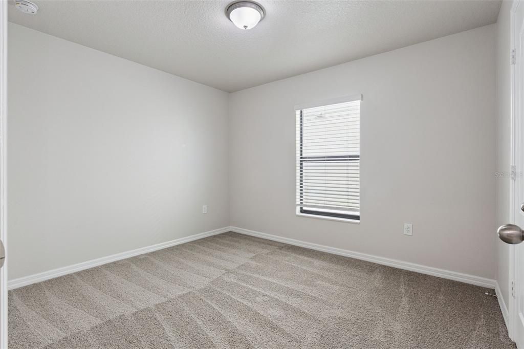 For Sale: $290,000 (3 beds, 2 baths, 1515 Square Feet)