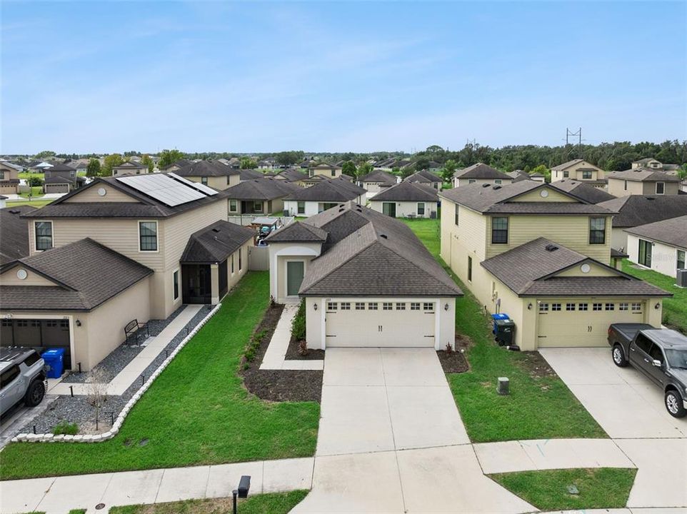 For Sale: $290,000 (3 beds, 2 baths, 1515 Square Feet)