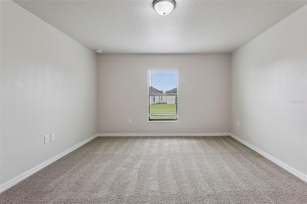 For Sale: $290,000 (3 beds, 2 baths, 1515 Square Feet)