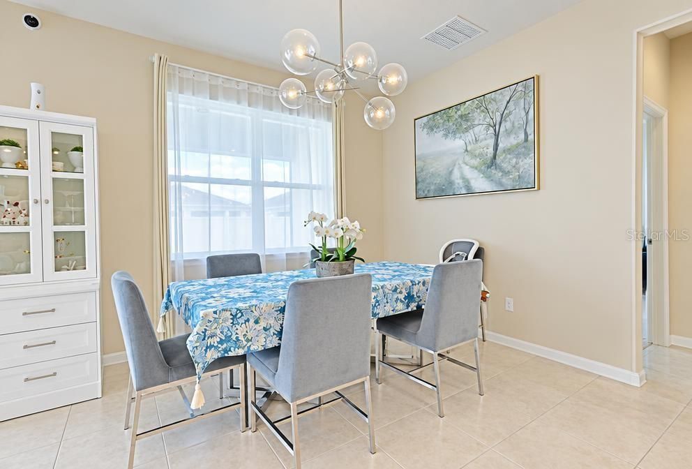 For Sale: $469,500 (3 beds, 2 baths, 2056 Square Feet)