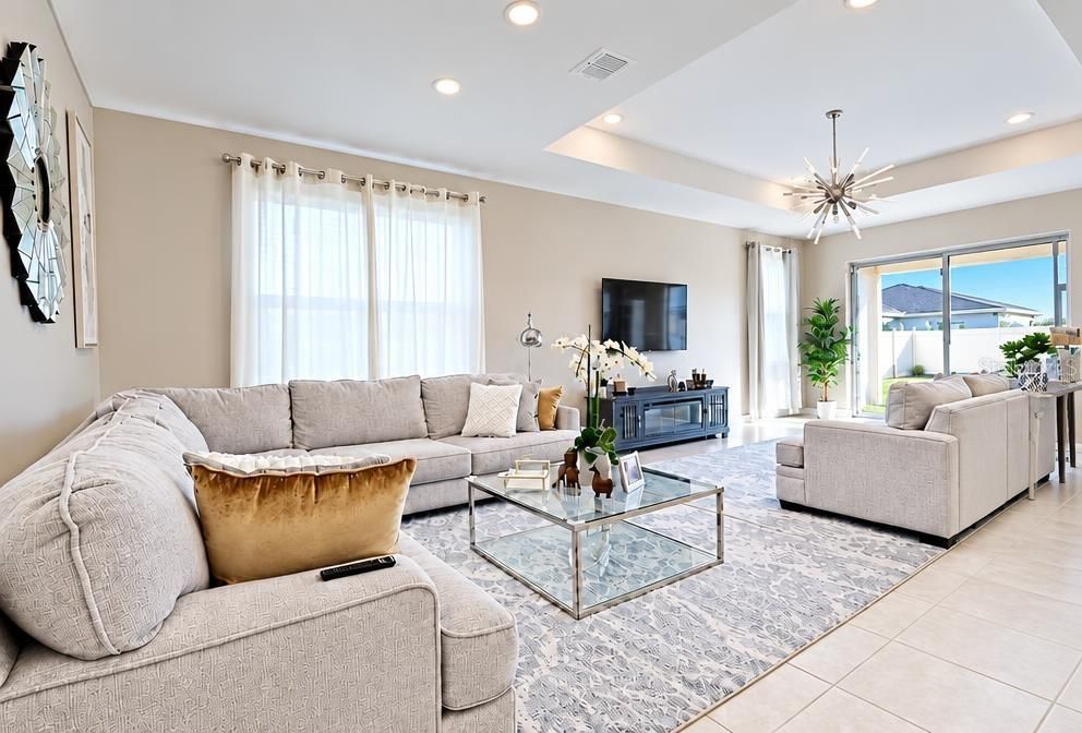 For Sale: $469,500 (3 beds, 2 baths, 2056 Square Feet)