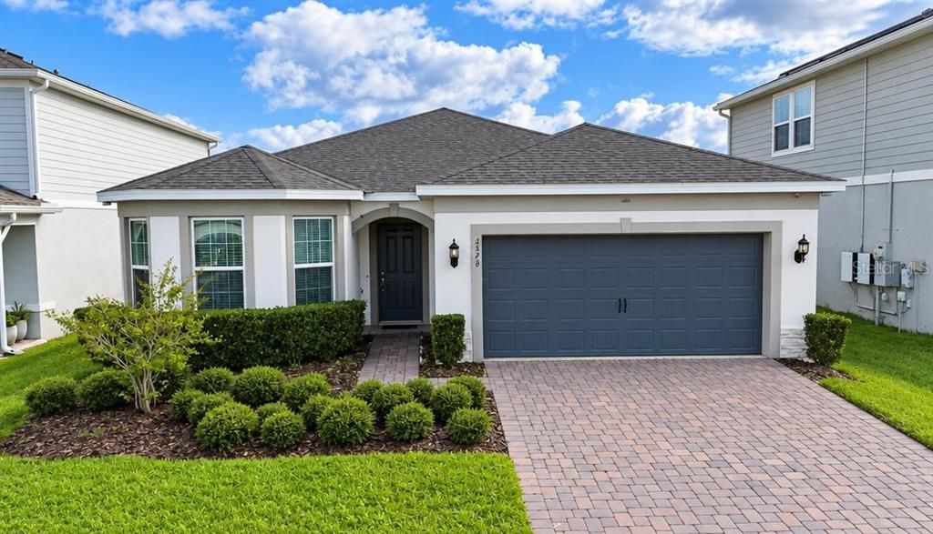 For Sale: $469,500 (3 beds, 2 baths, 2056 Square Feet)