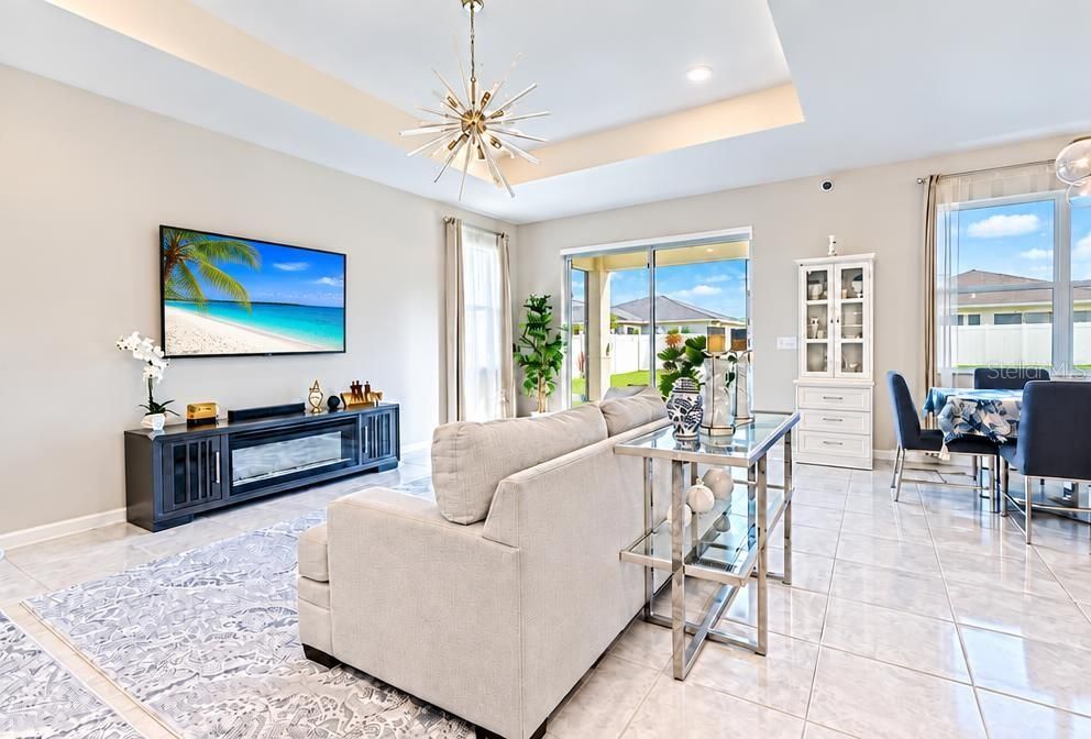 For Sale: $469,500 (3 beds, 2 baths, 2056 Square Feet)