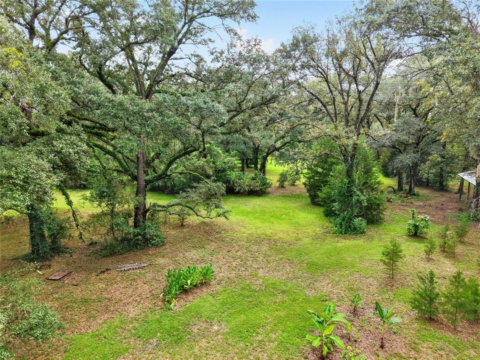 For Sale: $289,000 (2 beds, 1 baths, 1232 Square Feet)