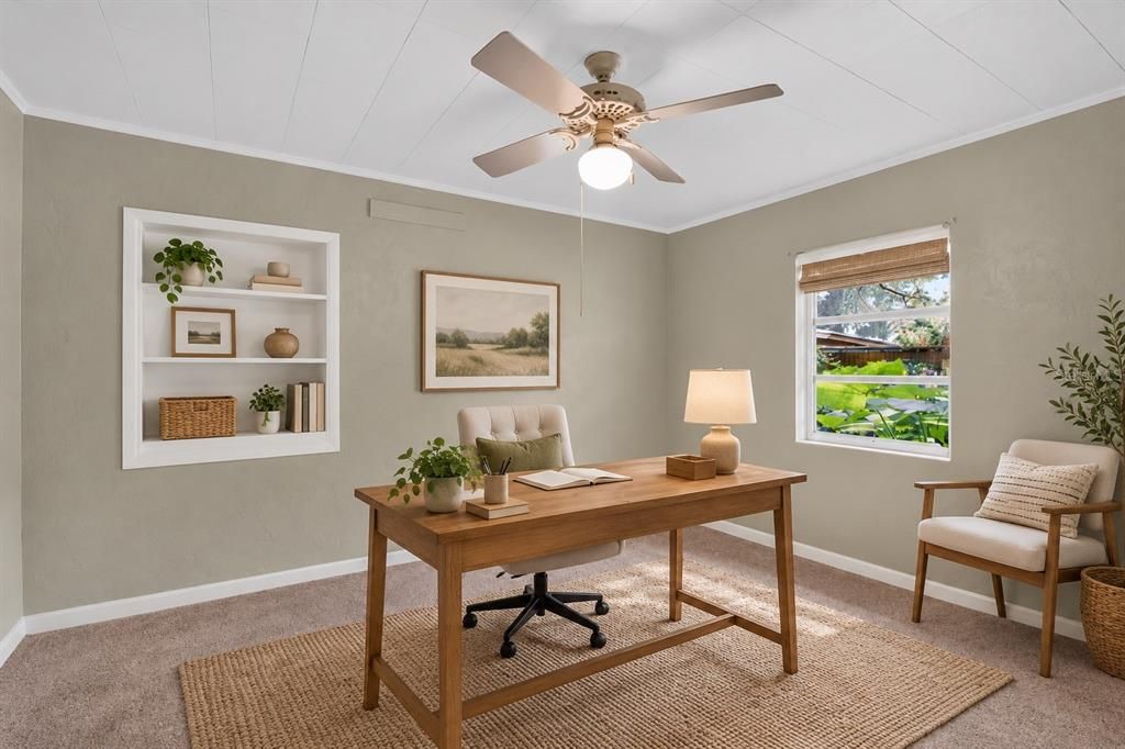 For Sale: $289,000 (2 beds, 1 baths, 1232 Square Feet)