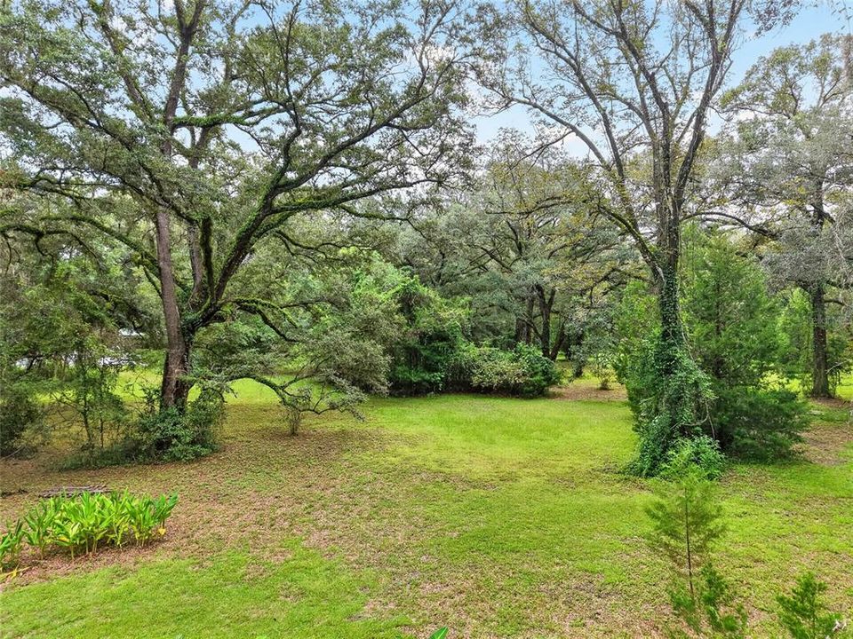 For Sale: $289,000 (2 beds, 1 baths, 1232 Square Feet)