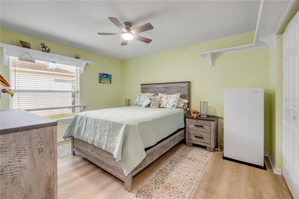 For Sale: $489,000 (3 beds, 2 baths, 1656 Square Feet)