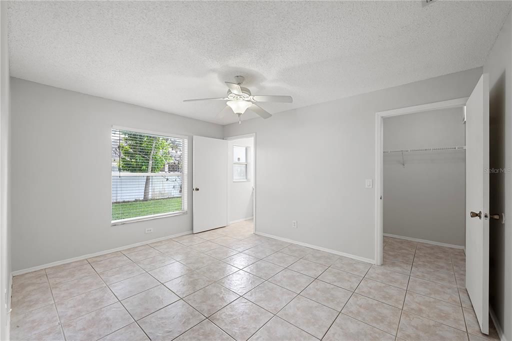 For Rent: $1,950 (3 beds, 2 baths, 1149 Square Feet)