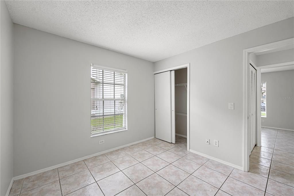 For Rent: $1,950 (3 beds, 2 baths, 1149 Square Feet)